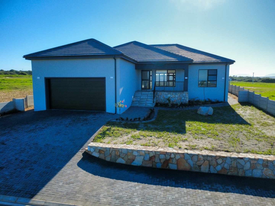 3 Bedroom Property for Sale in Stilbaai Wes Western Cape
